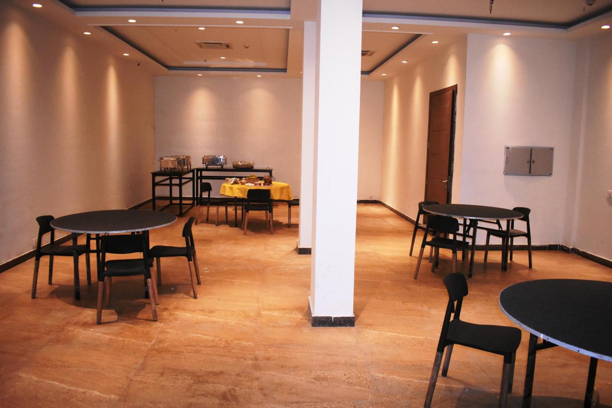 Lemonwood Suites By F9 Hotels - Trivoli Garden Chhatarpur Ню Делхи Екстериор снимка